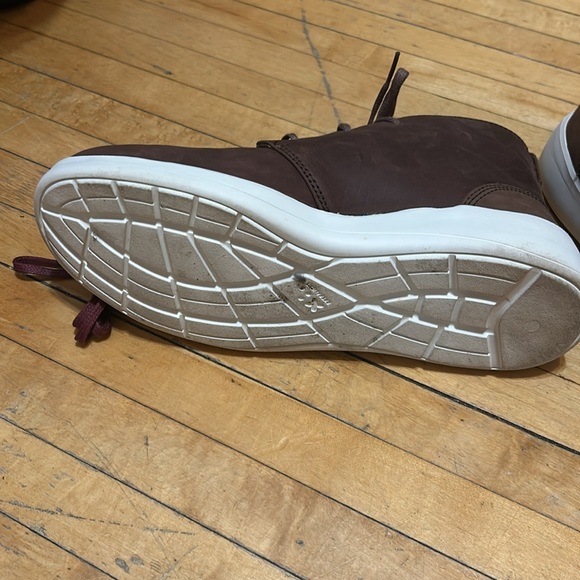 Cross Lite- Women’s Soft Toe Chukka Brand New Never Worn - Picture 6 of 6